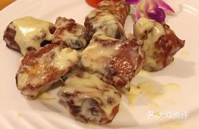 Salad Bones