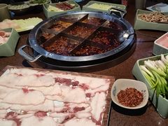 -巴倒烫陆派火锅山庄(南山总店)