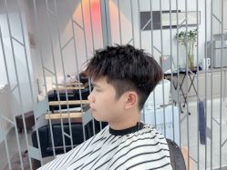-尤司男士国潮理发馆