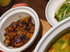 -小六汤包砂煲菜(文景路店)