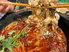 -鸿顺老铁锅美蛙鱼府(解放碑店)