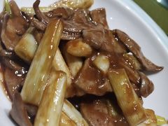 -春发生饭店·非遗(南院门店)