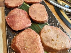 -炼火烤肉店