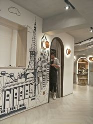 -苏豪路易士·嘉玛发廊