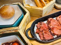 -蜜桃餐厅·伴山(湖滨商业街店)