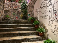 -吴氏老牌坊云南鱼豆花火锅店(通江街店)