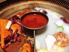 麻辣牛油菌汤番茄锅底-豪渝火锅(李家村万达店)