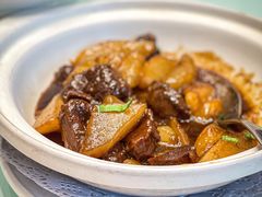 黄牛肉萝卜煲-新吉士·上海菜(浦东LCM置汇旭辉店)