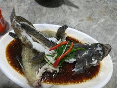 -四川小胡子海鲜(丁村万人海鲜广场店)