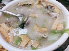 鱼片粥-官塘陈记鱼生·潮汕砂锅粥·牛肉火锅(潮枫路总店)