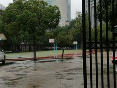 -武汉市武珞路中学