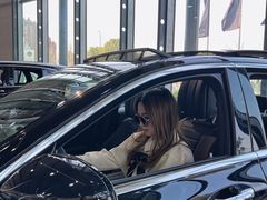 -宁波之星奔驰4S店(海曙店)