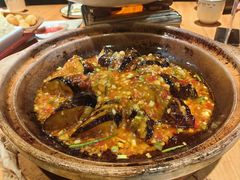 -帅巴人舅母子腊蹄民俗村