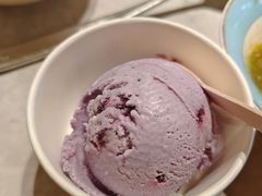 -雍容荟帝王蟹活龙虾展台自助(IFS黑金店)
