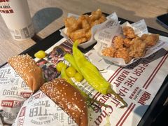 -The Habit Burger Grill 哈比特汉堡(复兴soho店)