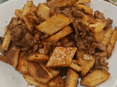 干煸馕炒肉-汗腾格里·风味餐厅(新疆驻京办店)