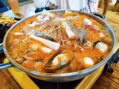 -辛明堂洞韩式芝士年糕火锅(万达店)
