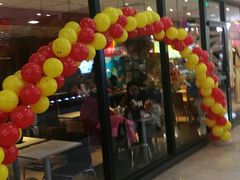 门面-麦当劳(龙之梦购物中心店)