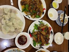 -长城东北菜(新港西路店)