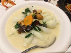 -万龙洲海鲜(大兴绿地缤纷城店)