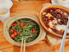 -彧玖食坊·川式砂锅酒馆(成山路店)