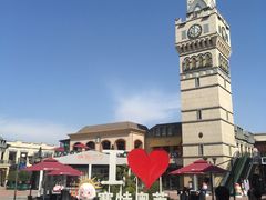 -王府井奥莱临潼小镇(临潼店)