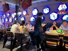 -沪小胖·小龙虾·蓝龙王(八佰伴店)