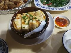 -鲤鱼塘农家山庄