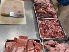 -标记美食新鲜猪杂(兴南大道店)