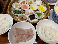 -香麒园·过桥米线·南湖雅宴