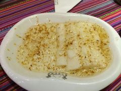 -香巴拉云南餐厅(华莱坞店)