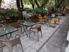 -慢象咖啡(台江店)