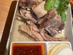-耶里夏丽·丝路国际·新疆餐厅(浦东区东方路店)