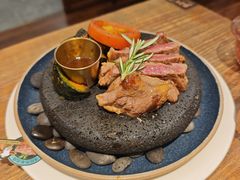 -秘密旅行Bonjour(黑金冠 江南西店)