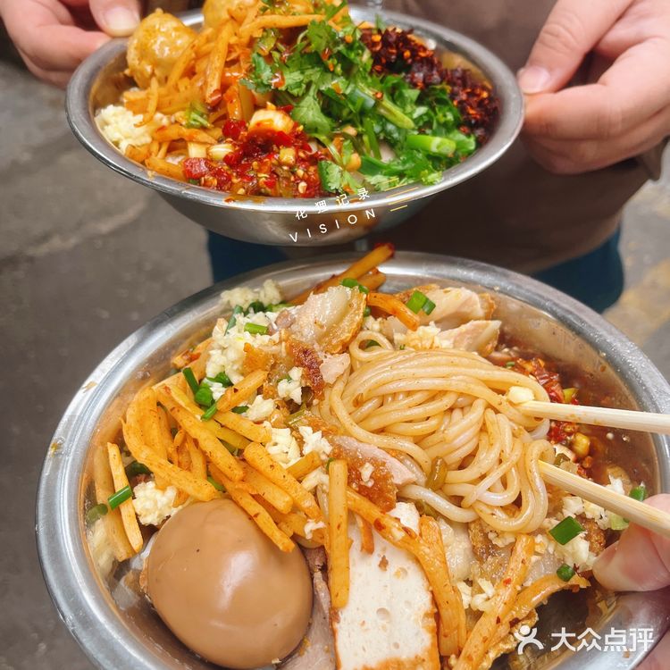 南宁桂林米粉天王之一？ 卤水麻麻地 🍜