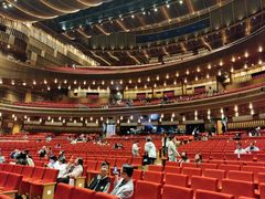 -交通银行前滩31演艺中心