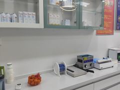 -Andrew指甲专科灰指甲·甲沟炎矫正·3D步态矫形鞋垫定制(浦三路店)