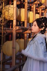 -一揽芳华汉服旗袍体验馆(拙政园店)