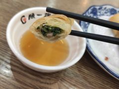 荠菜春卷-顾一碗馄饨·烧麦(儿童医学中心店)