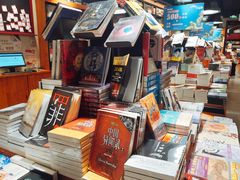 -西西弗书店&矢量咖啡(凯德晶萃广场店)