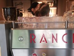 -Punchline Coffee&Roaster(同济大学店)