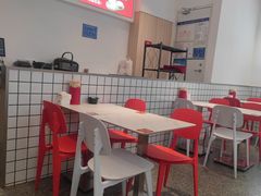 -潮人潮品隆江猪脚饭(城壹汇·流花店)