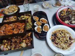 -老东镇啤酒屋海鲜加工·蒸汽海鲜·海鲜烧烤(台东店)