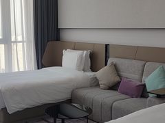 -大连星海皇冠假日酒店