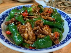 余干椒炒肉-啄佬食堂