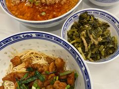 -鲁达面馆本帮风味(共康东路店)