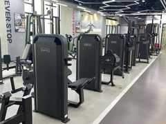 -跃动游泳健身俱乐部(新华传媒店)