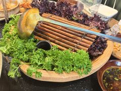 -鹿鸣山草本茶香火锅(园西路店)