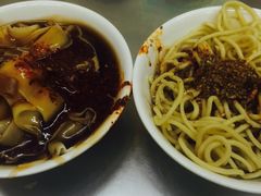 -杨记灌肠(食品街店)