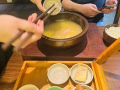 -良米山·云南野生菌过桥米线(上海首店)